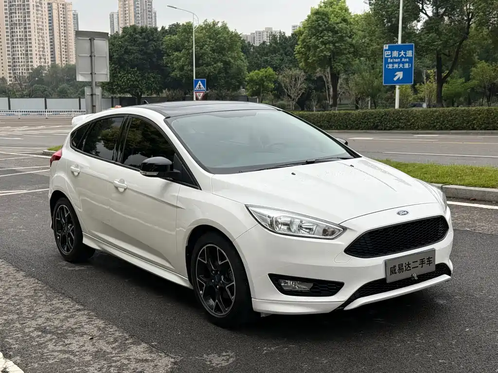 Ford Focus — миниатюра 3