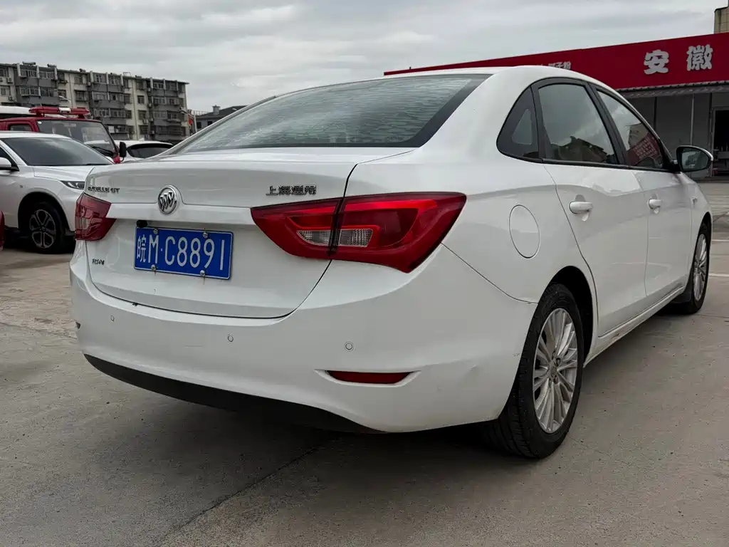 Buick Excelle — миниатюра 7