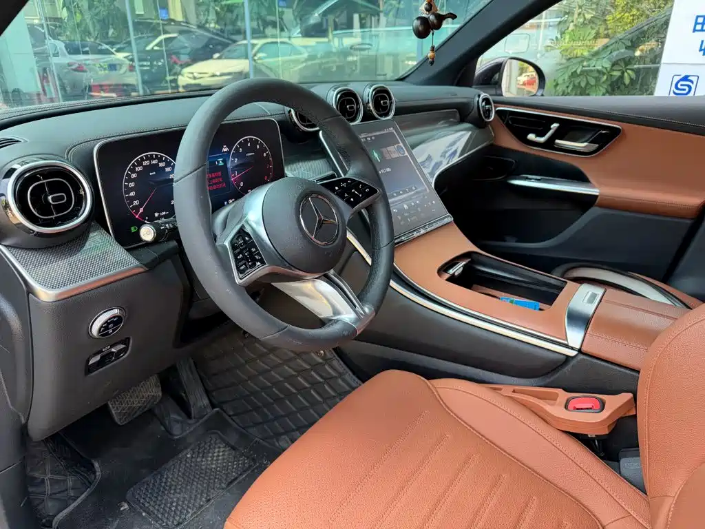 Mercedes-Benz GLC — миниатюра 7