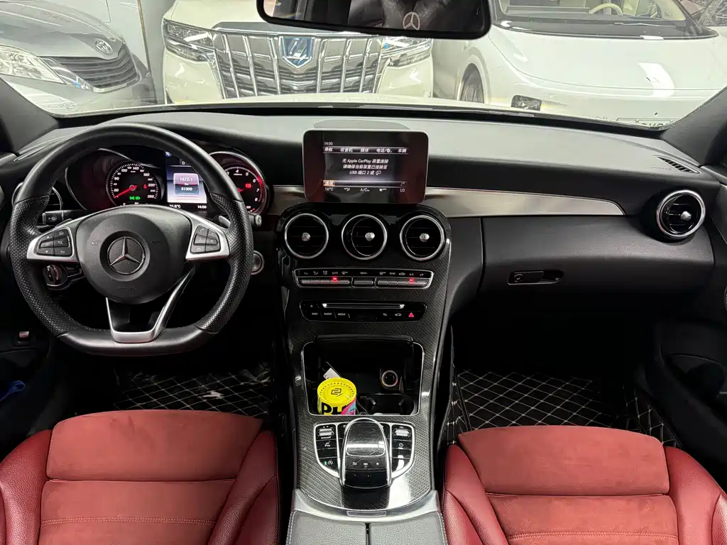 Mercedes-Benz C-Class — миниатюра 12