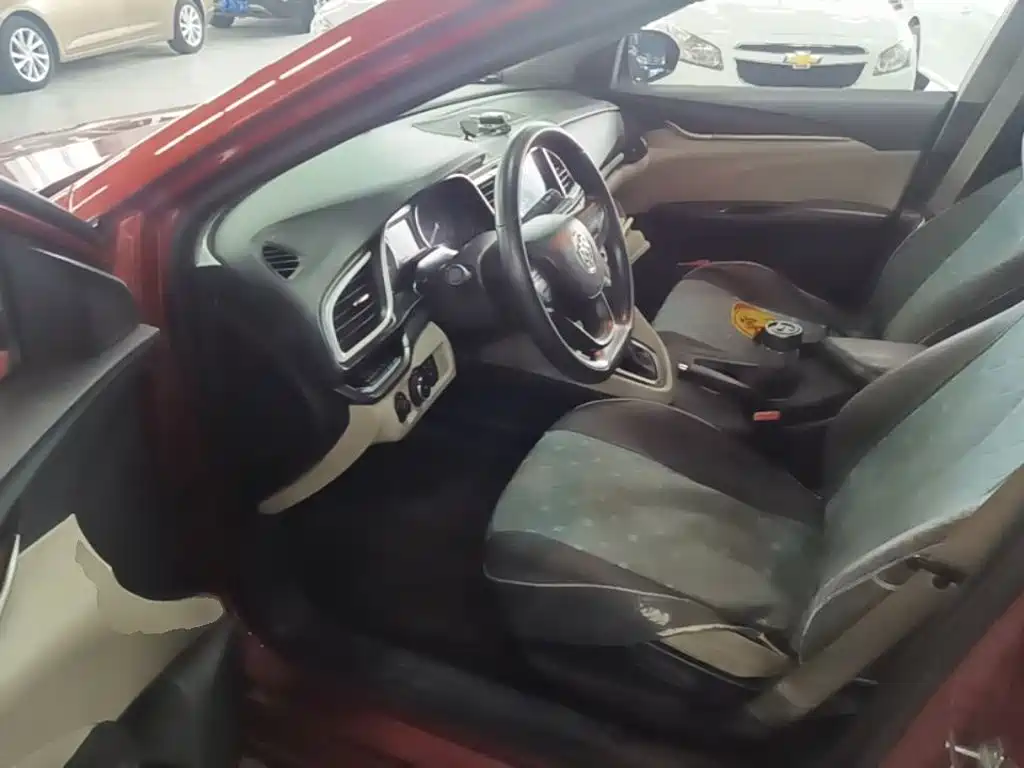 Buick Excelle — миниатюра 16