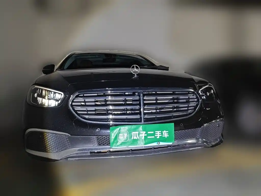 Mercedes-Benz E-Class — миниатюра 3
