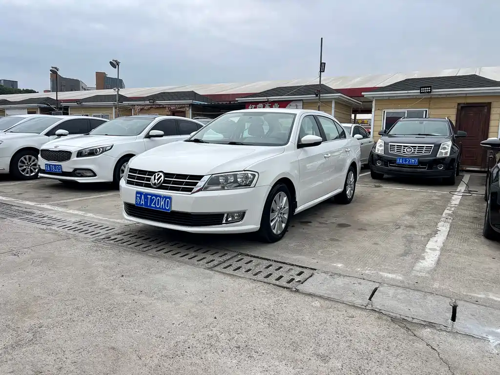Volkswagen Lavida — миниатюра 3