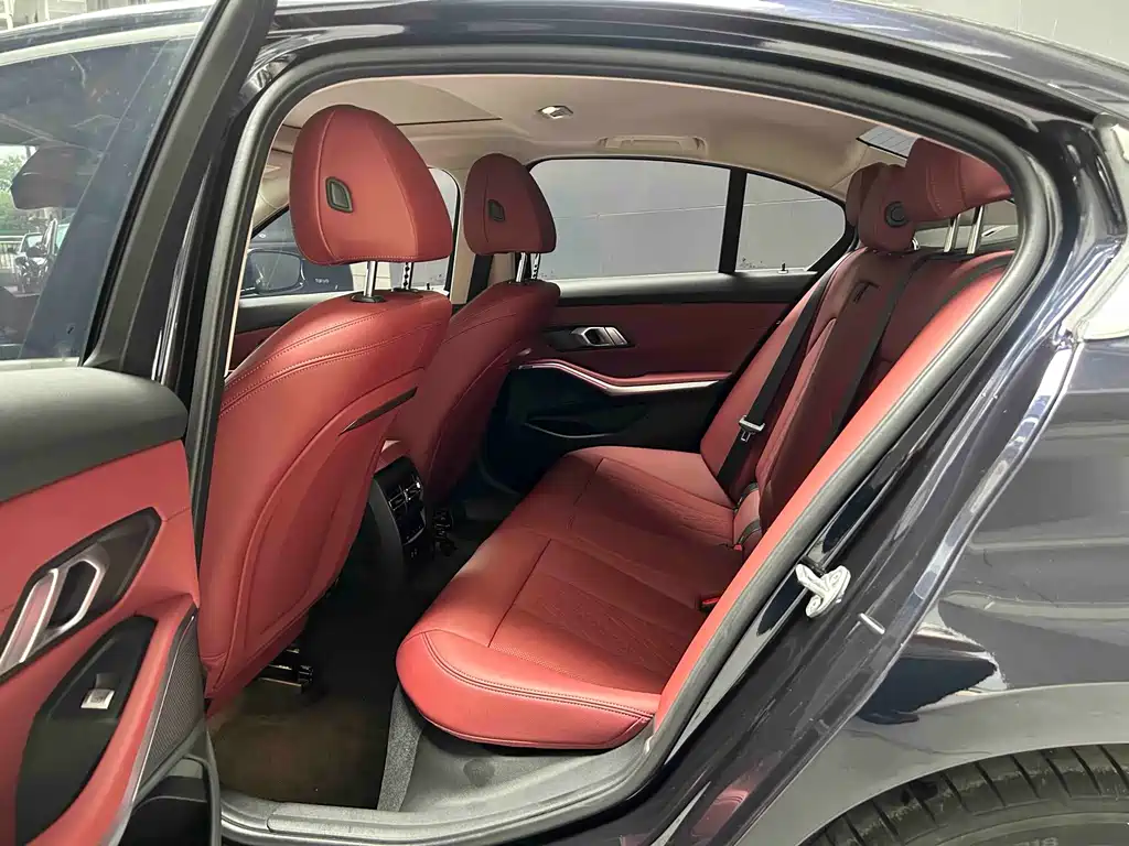 BMW 3 Series — миниатюра 5