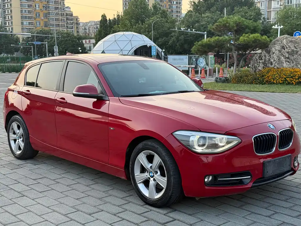 BMW 1 Series (Import) — миниатюра 3