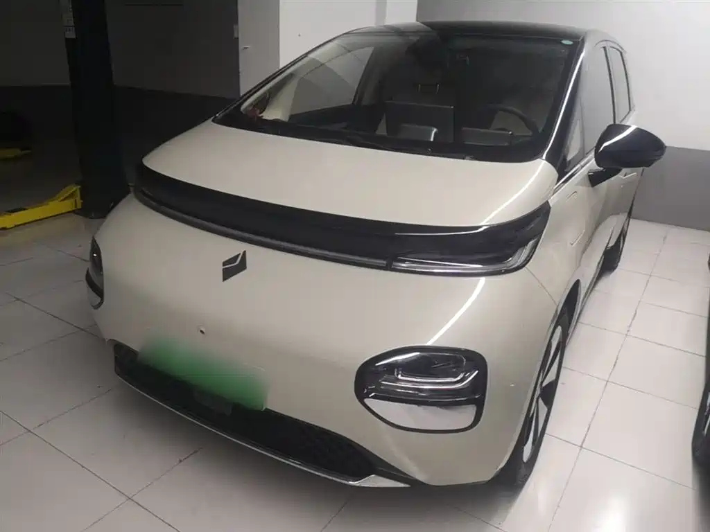 Baojun Yunduo 2024