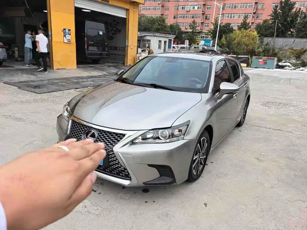 Lexus CT