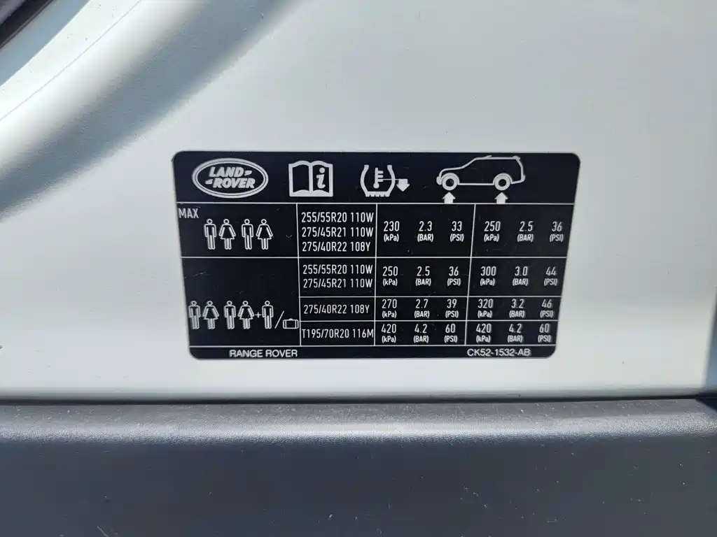 Land Rover Range Rover — миниатюра 11