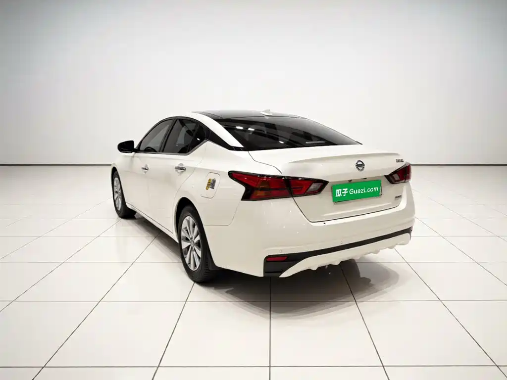 Nissan Teana — миниатюра 4