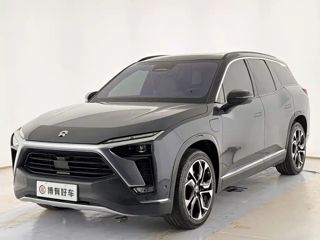 NIO ES8