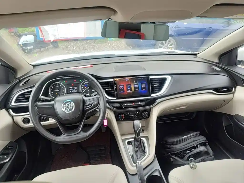 Buick Excelle — миниатюра 10