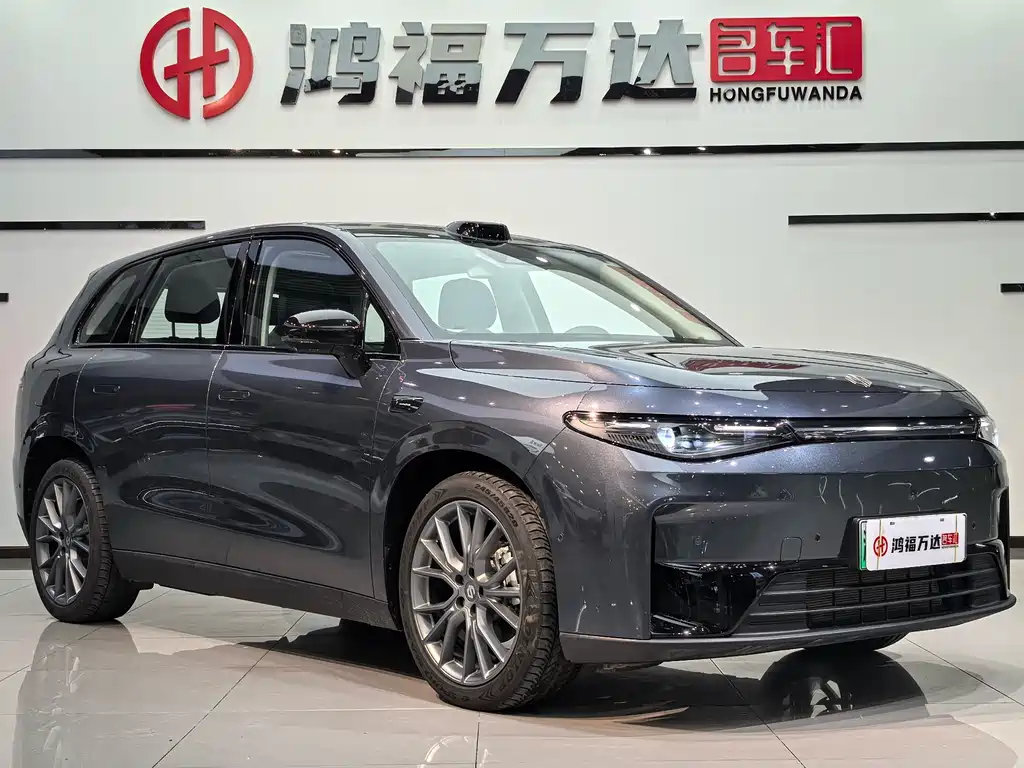 ZERO-RUNNING CAR ZERO RUN C10