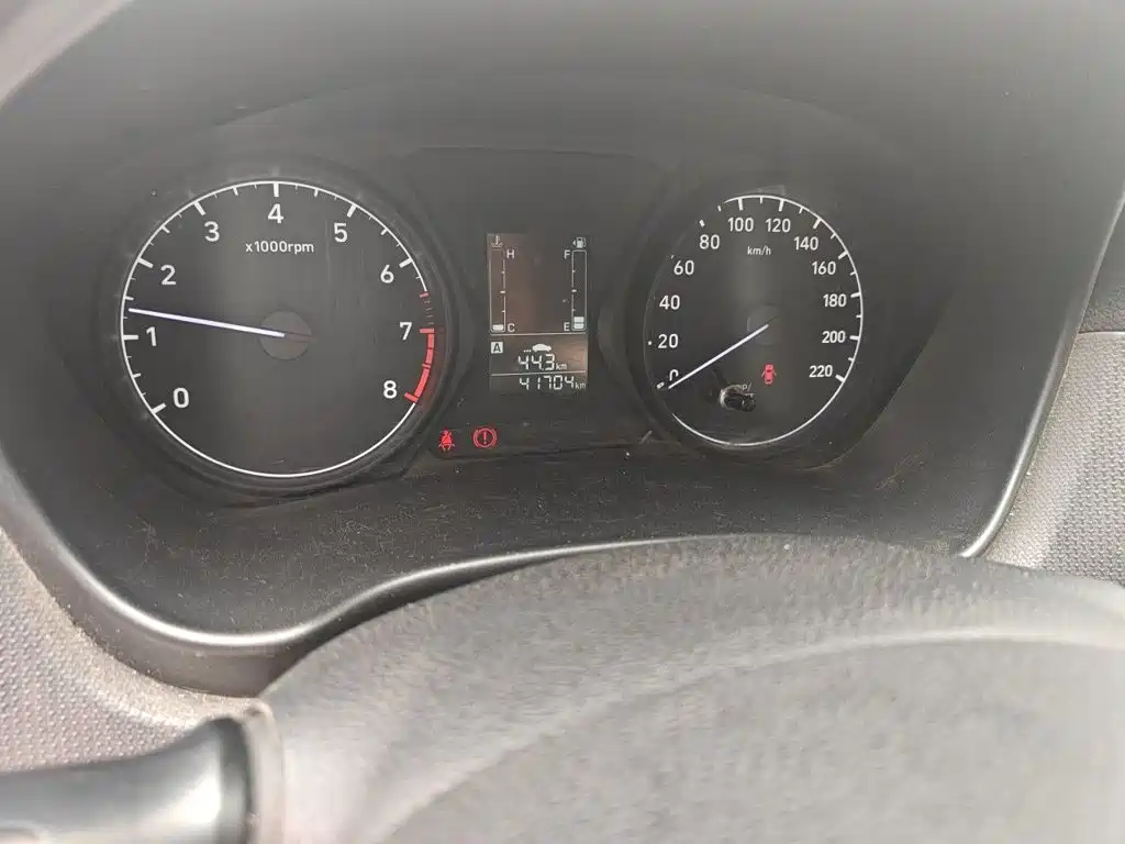 Hyundai Verna — миниатюра 5