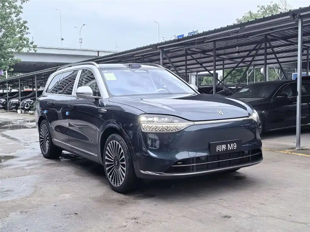 Aito M9 2025 Ultra 52kWh 6 мест (192 )