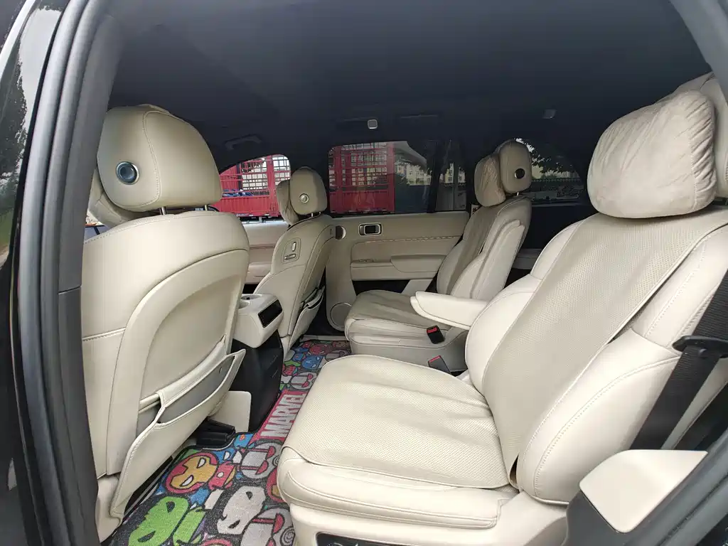 Li Auto Li L8 — миниатюра 8