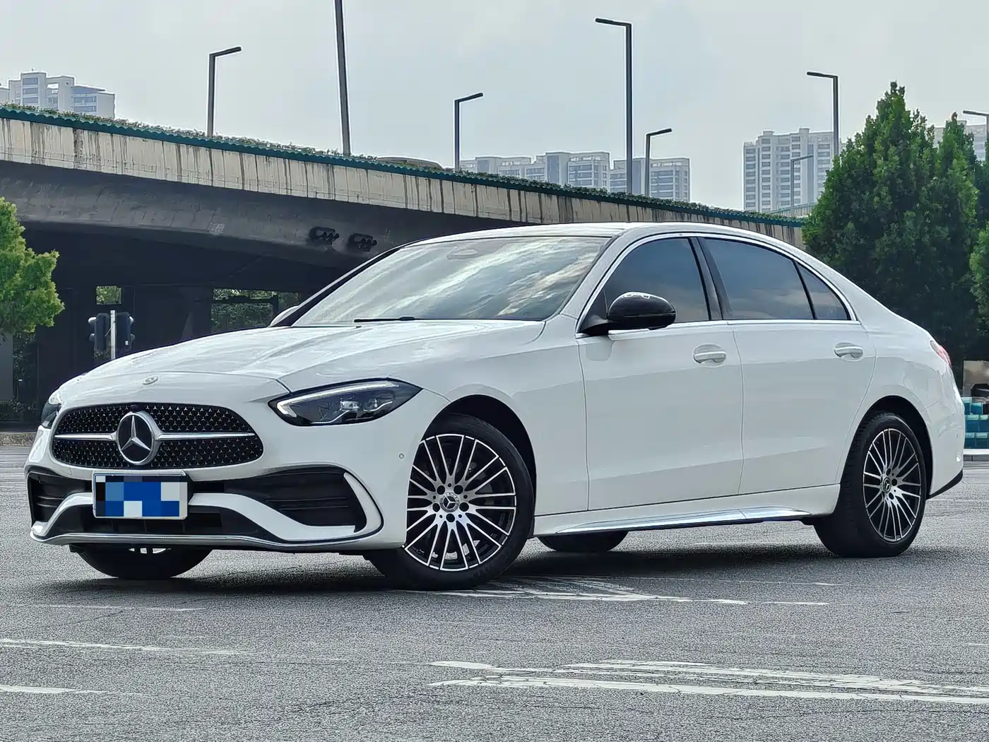奔驰C级 2023款 C 260 L 运动版 2023