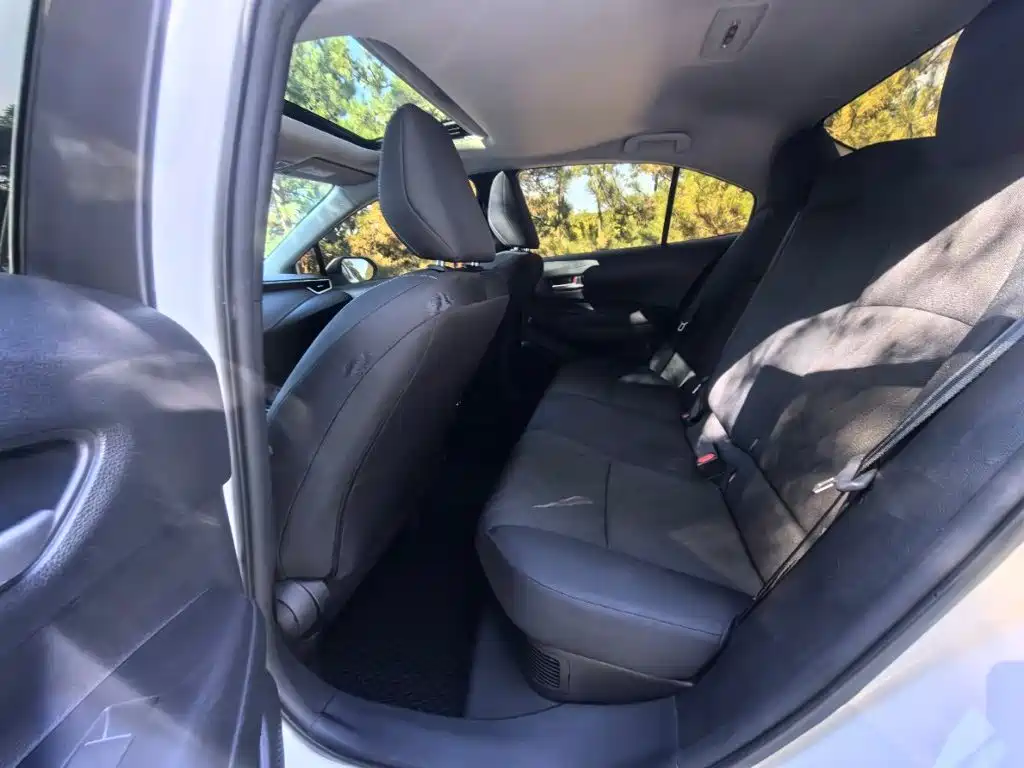 Toyota Corolla — миниатюра 6