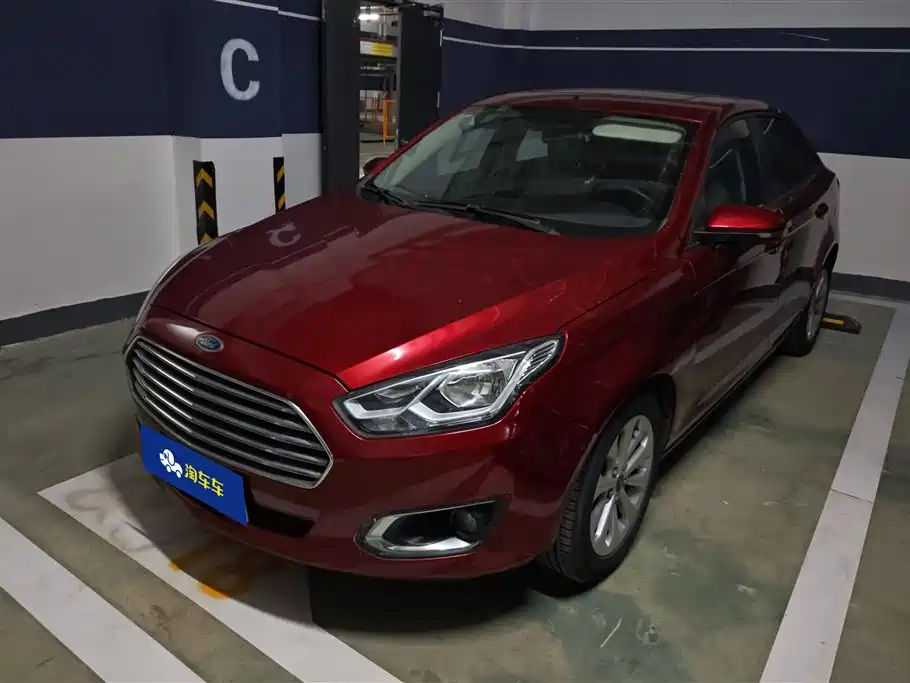 Ford Escort 2015