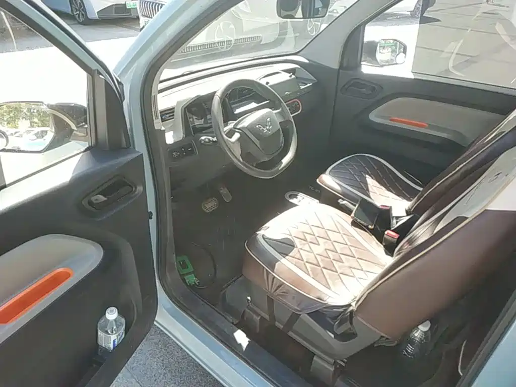Wuling MINIEV — миниатюра 16