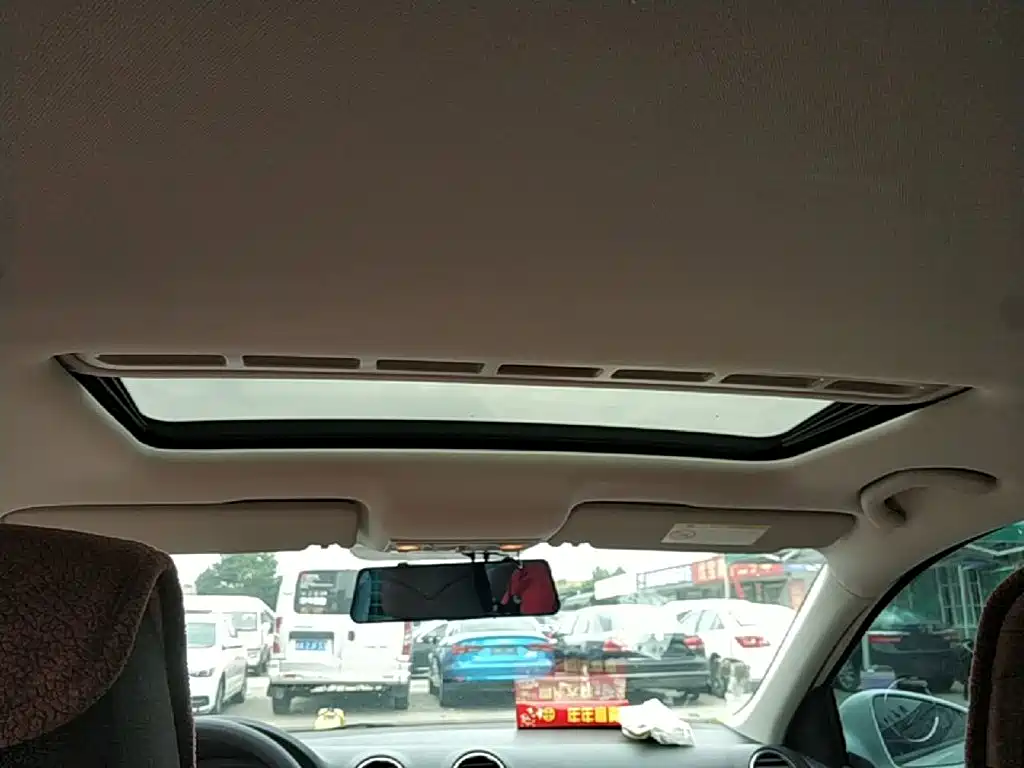Volkswagen Jetta — миниатюра 18