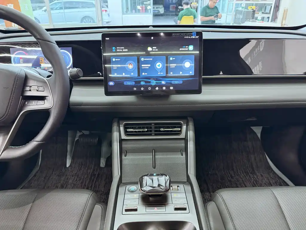 BYD Qin L — миниатюра 13