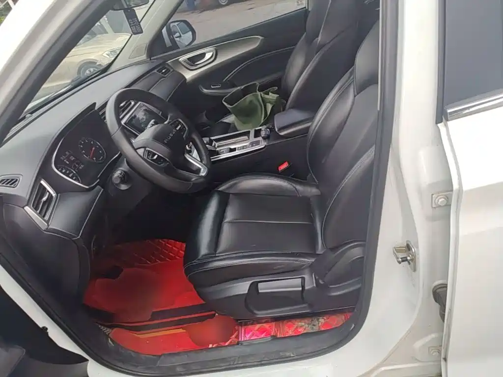 Roewe RX5 — миниатюра 15