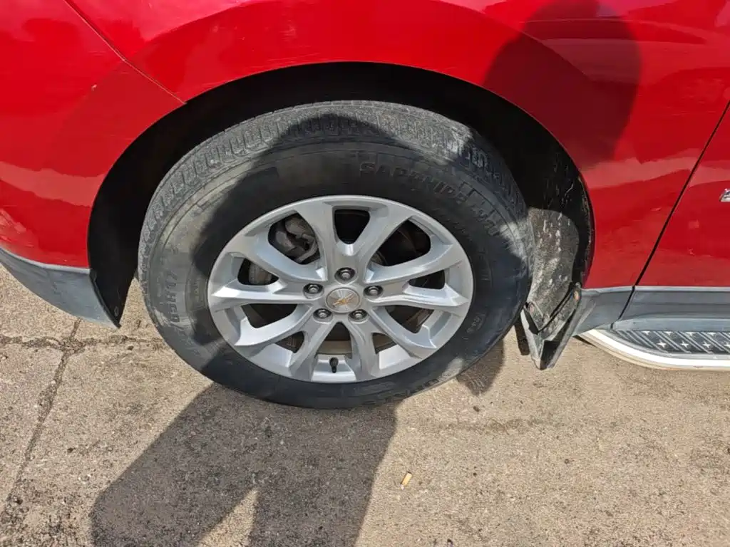 Chevrolet Equinox — миниатюра 23