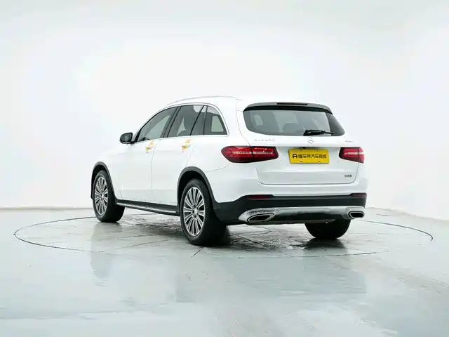 Mercedes-Benz GLC — миниатюра 2