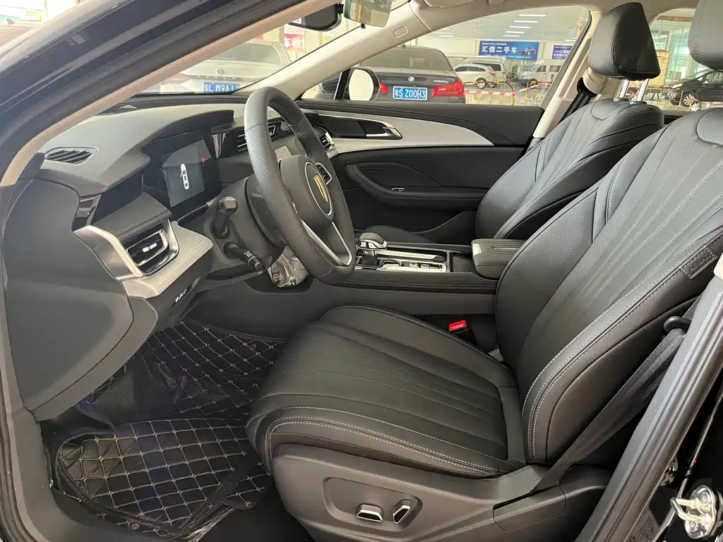 Hongqi Hongqi H5 — миниатюра 4
