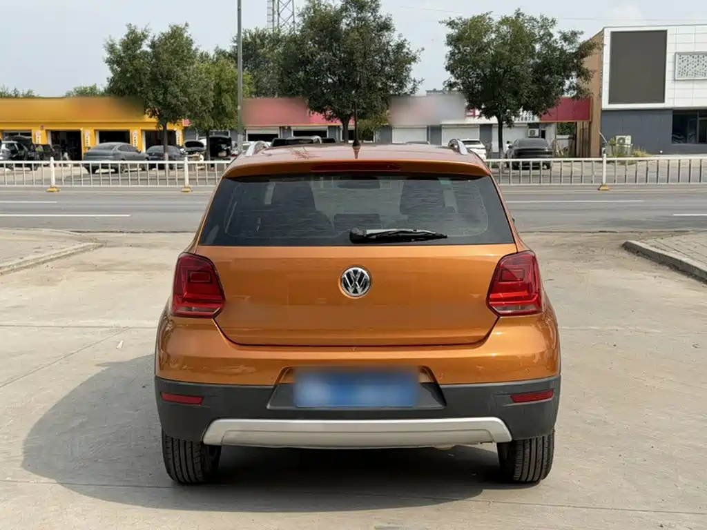 Volkswagen Polo — миниатюра 6