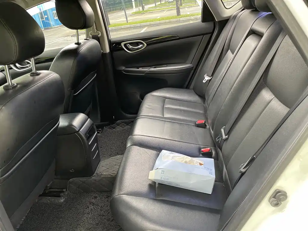 Nissan Sylphy — миниатюра 7