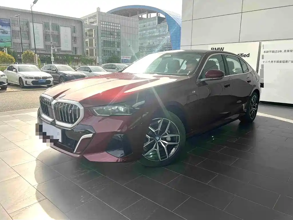 BMW i5 2026