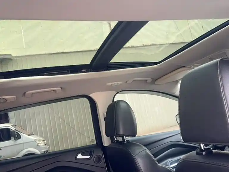 Ford Kuga — миниатюра 9