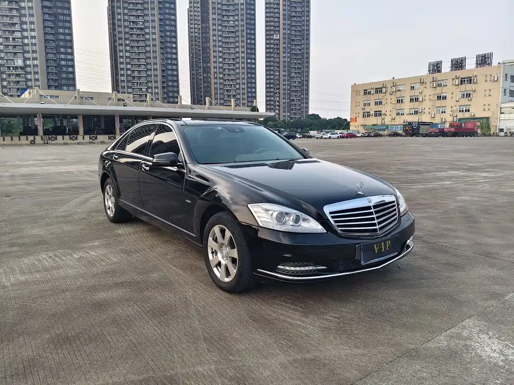 Mercedes-Benz S-Class — миниатюра 3