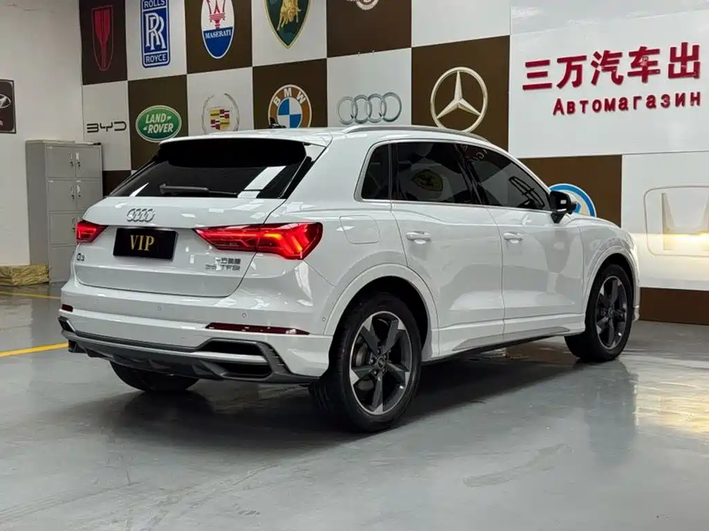 Audi Q3 2022 35 TFSI Fashion