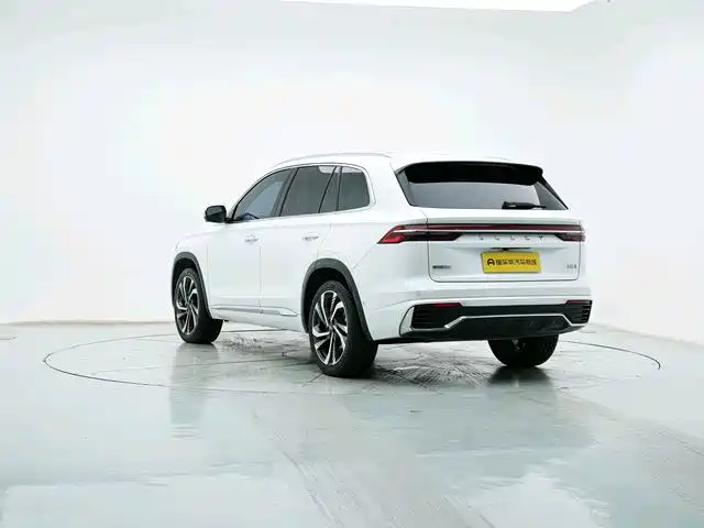 Geely Xingyue L — миниатюра 2