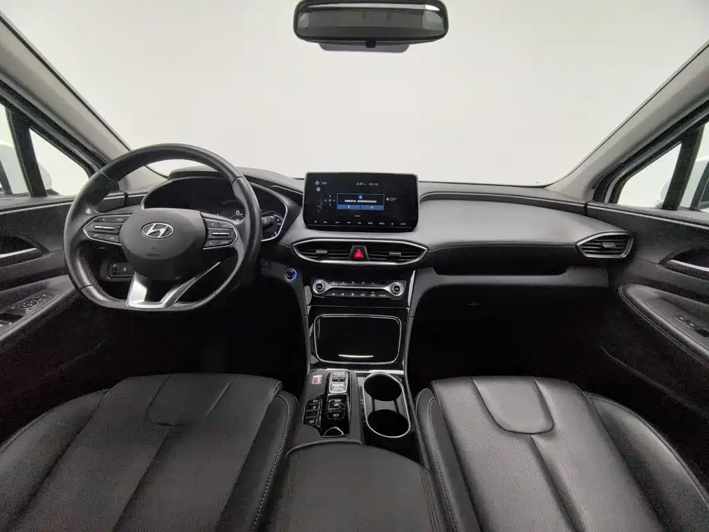Hyundai Santa Fe — миниатюра 5