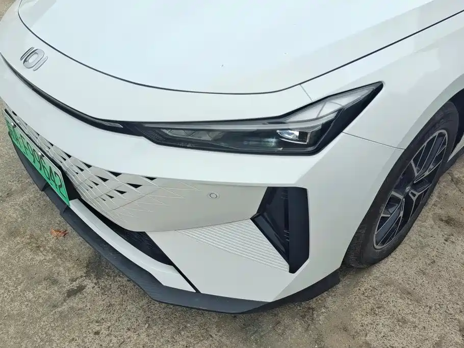 Changan UNI-V iDD — миниатюра 5
