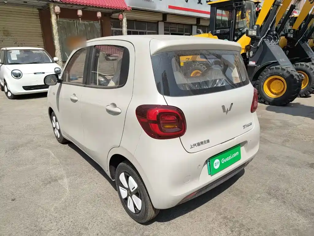 Wuling MINIEV — миниатюра 5