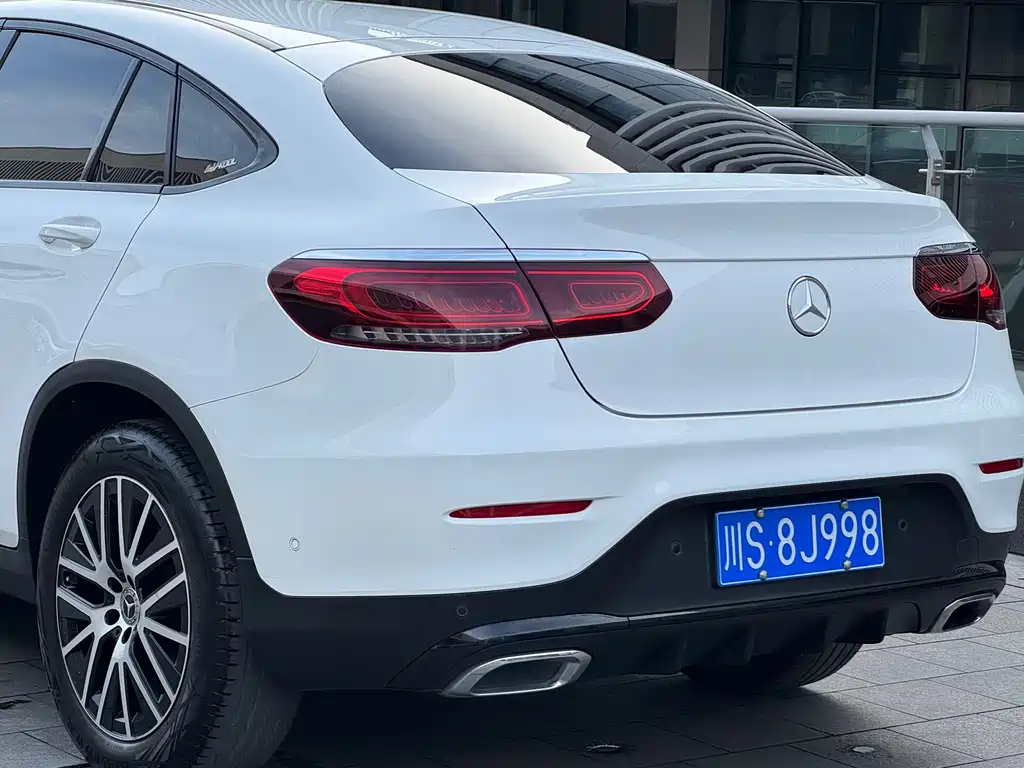Mercedes-Benz GLC 2023 GLC 260 4MATIC SUV
