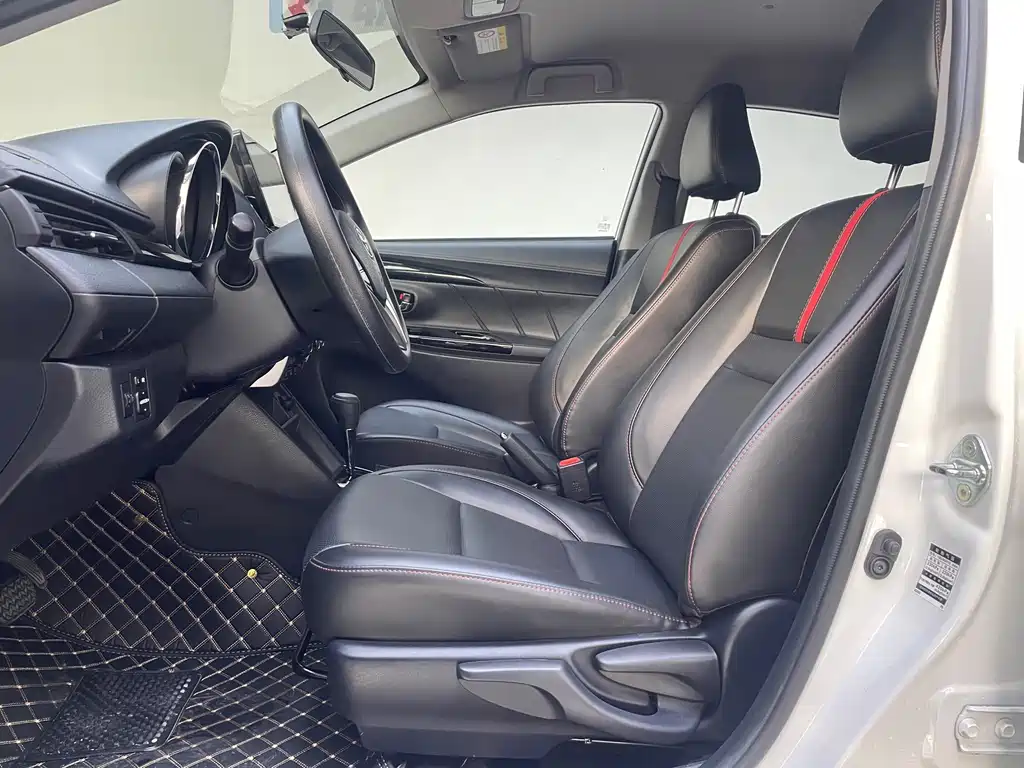 Toyota Yaris L — миниатюра 19