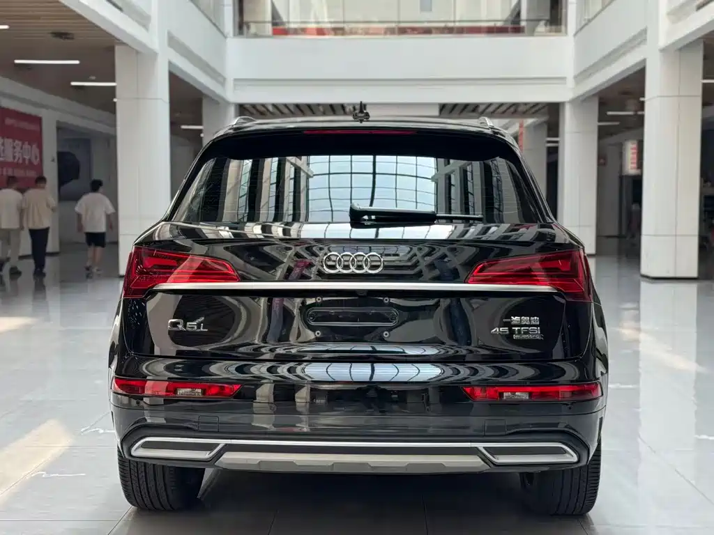 Audi Q5L — миниатюра 6