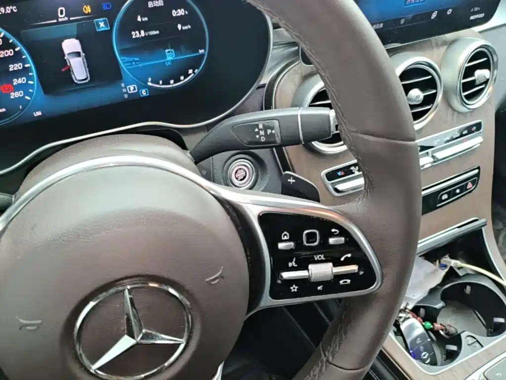 Mercedes-Benz GLC — миниатюра 14