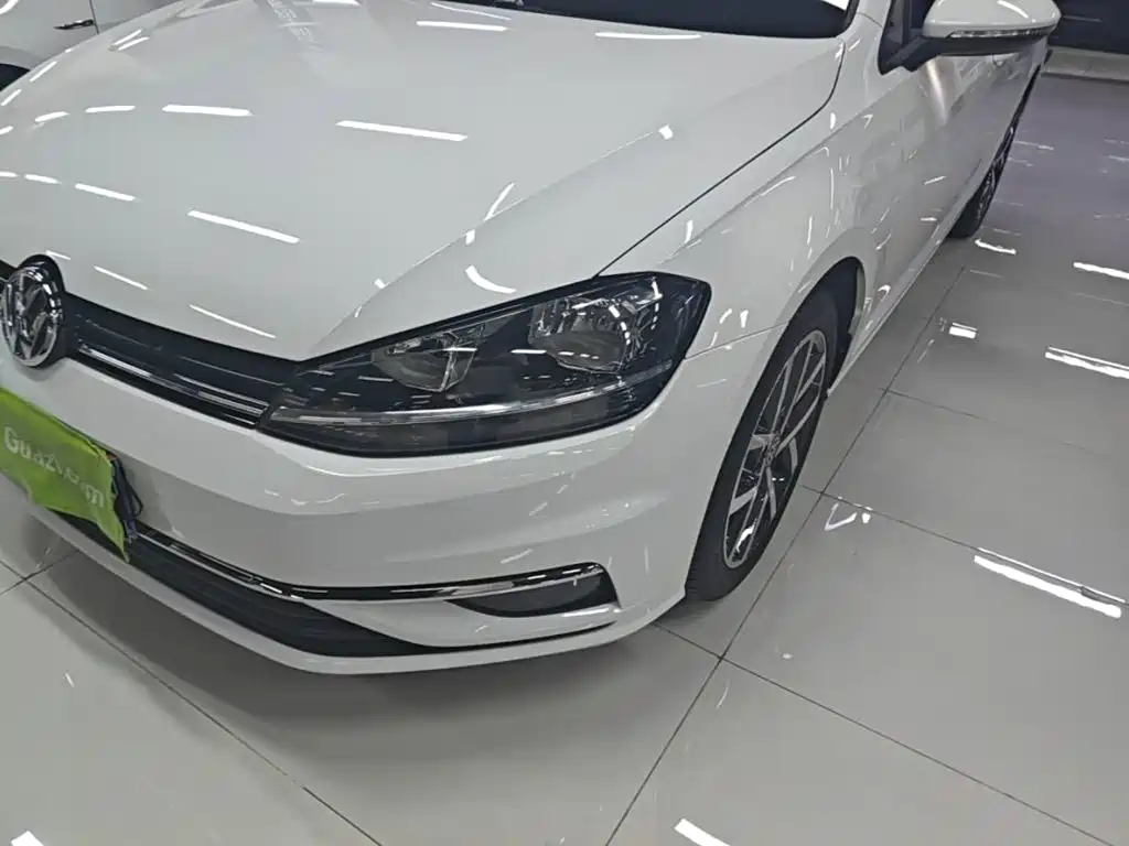 Volkswagen Golf — миниатюра 24