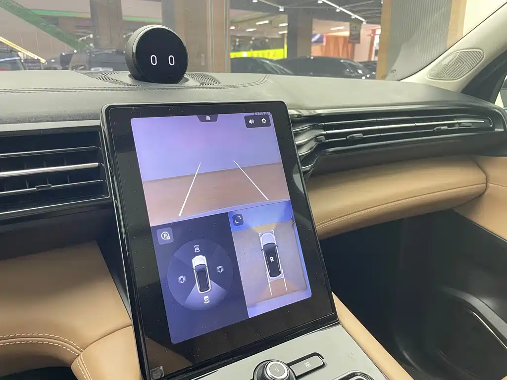 NIO ES8 — миниатюра 14