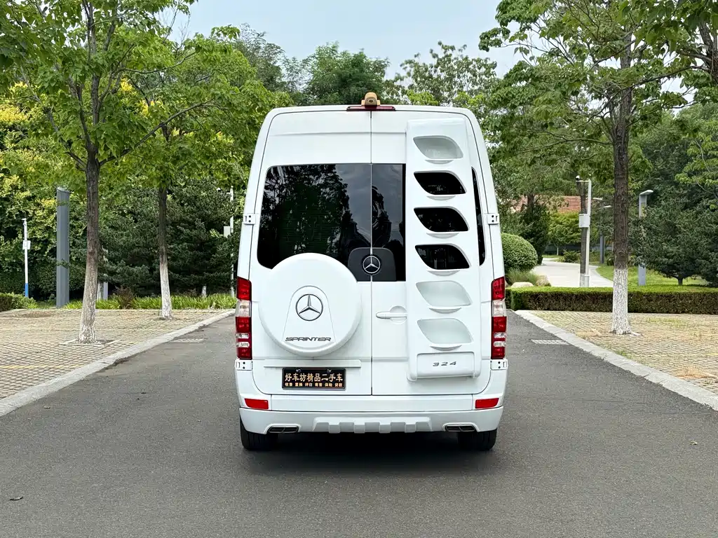 Mercedes-Benz Sprinter — миниатюра 6