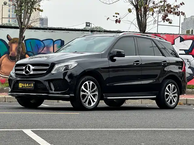 Mercedes-Benz GLE