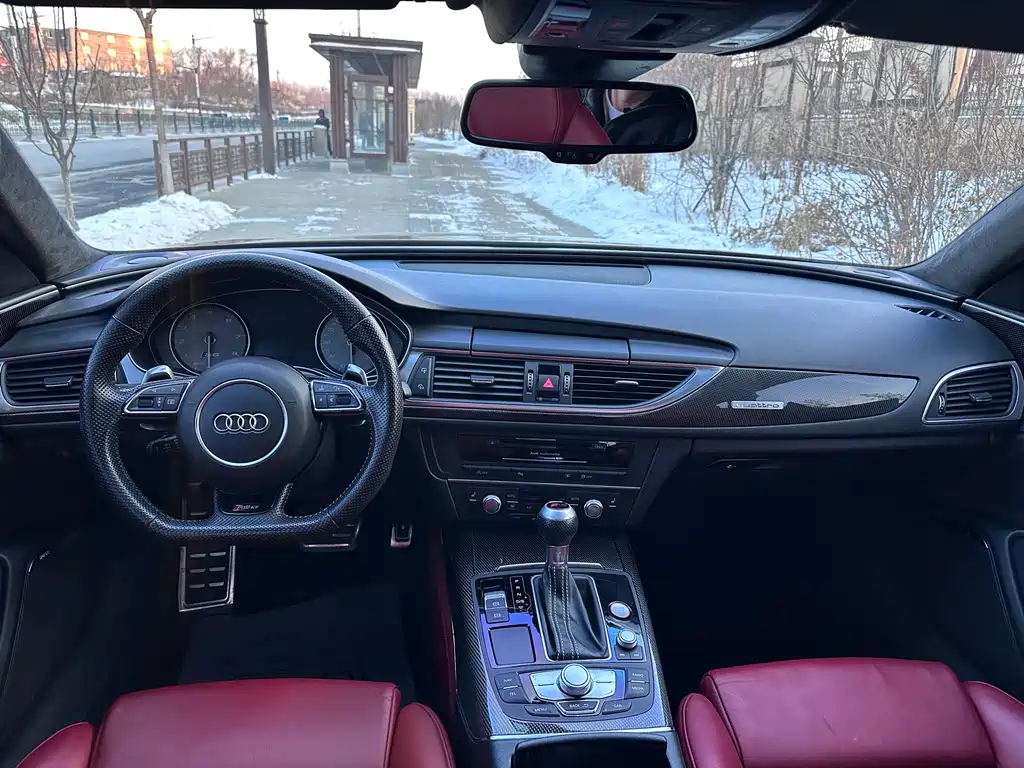 AUDI S6