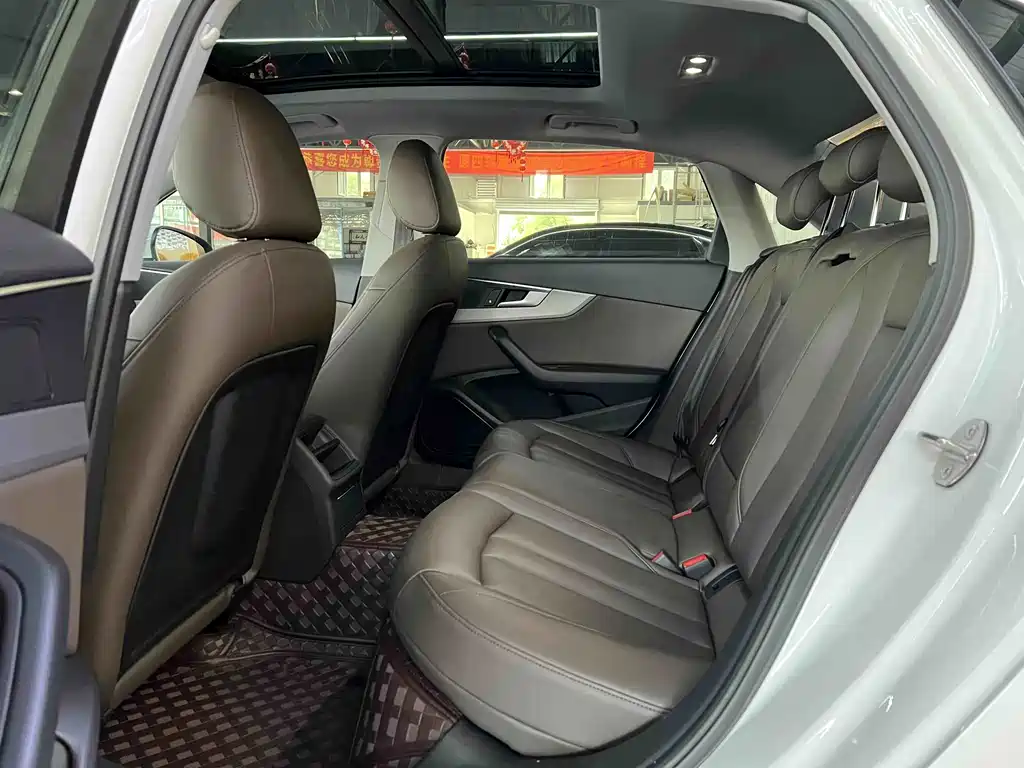 Audi A4L — миниатюра 4