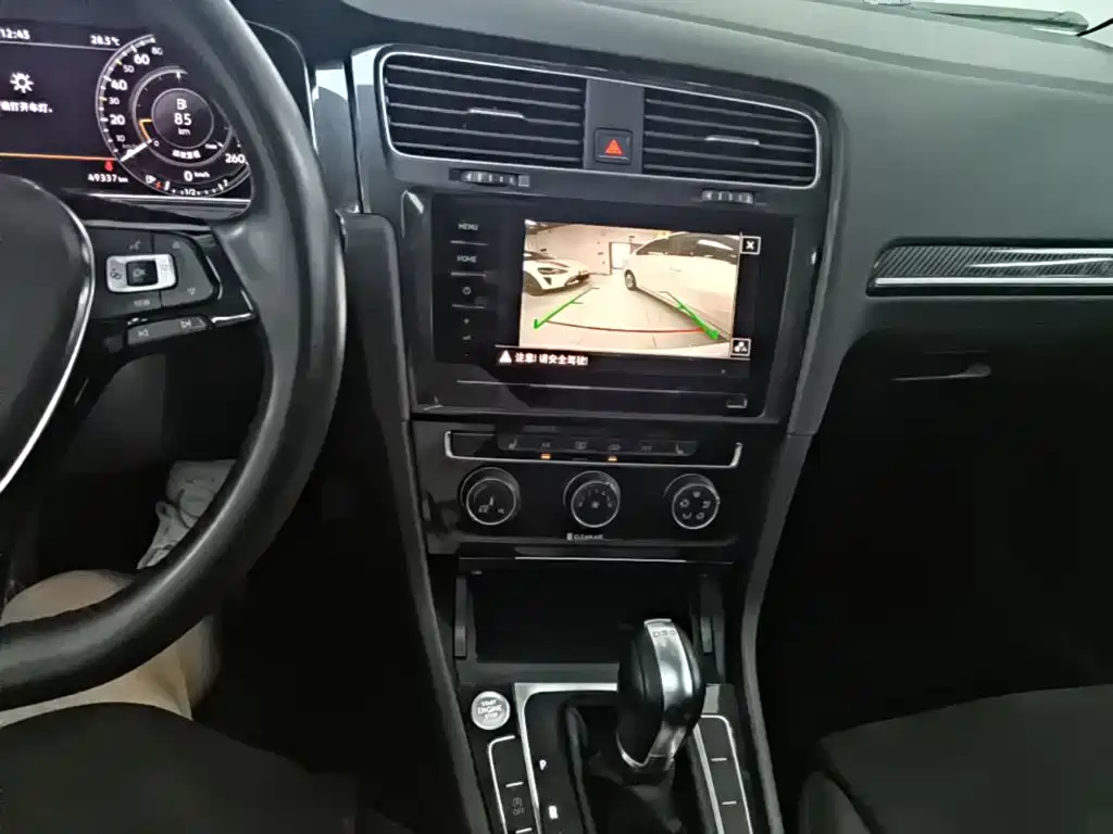 Volkswagen Golf — миниатюра 13